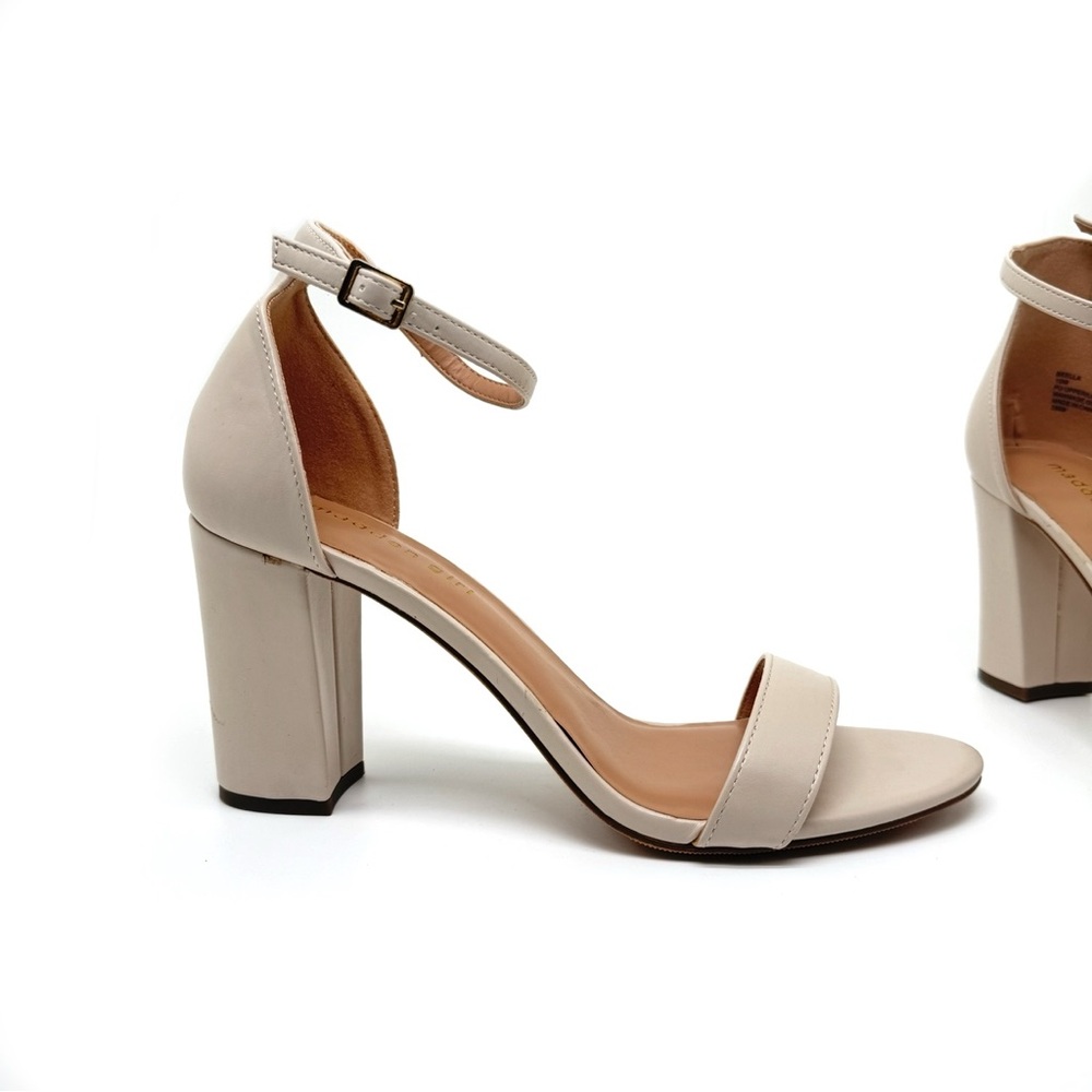 Steve Madden Beella Block Heel Sandals Blush Size 10